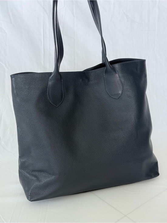 Marieti.c Handbags - Classic Dark Blue Leather Tote Bag - Ref Liner Everyday Carry